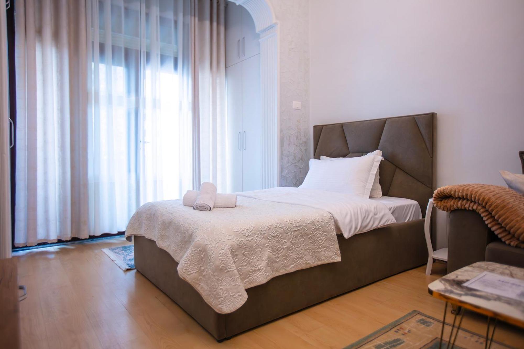 Tirana Center Apartment - Zogu I Boulevard Ngoại thất bức ảnh